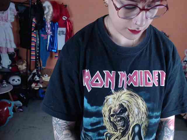 MissMia webcam
