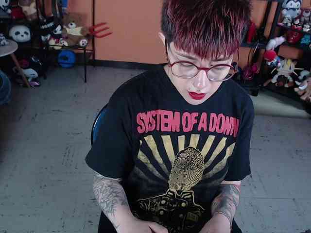 MissMia webcam
