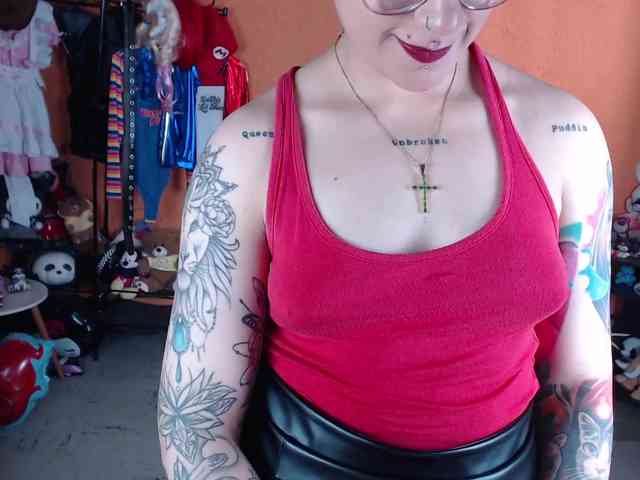 MiaJhons Live Webcam on BongaCams