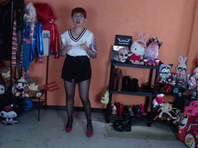 MissMia webcam