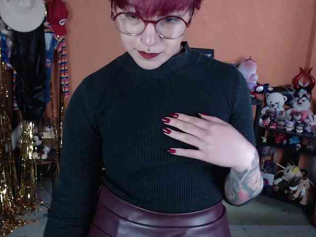 MissMia webcam
