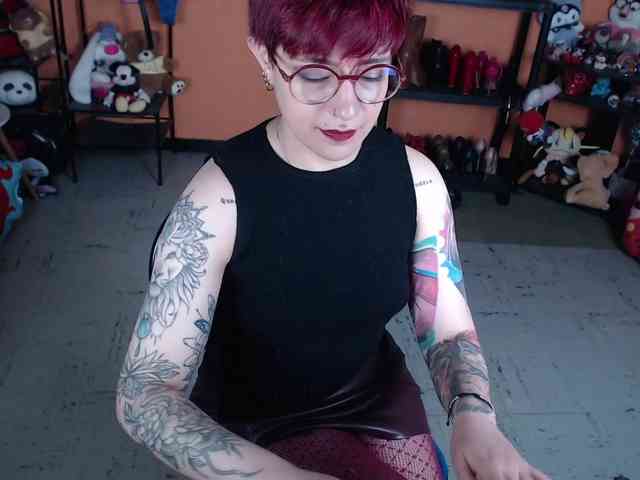 MissMia webcam