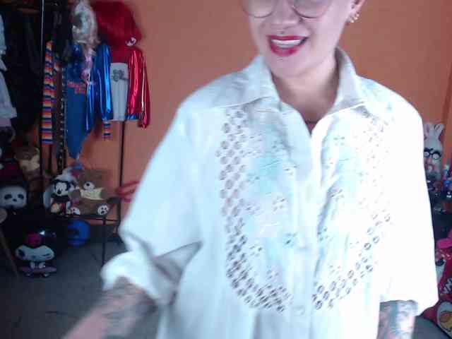 MissMia webcam