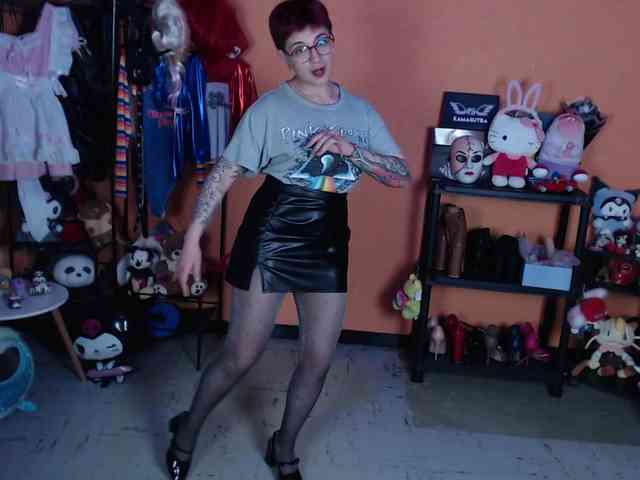 MissMia webcam