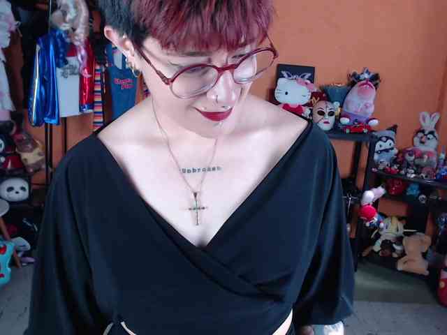 MissMia webcam