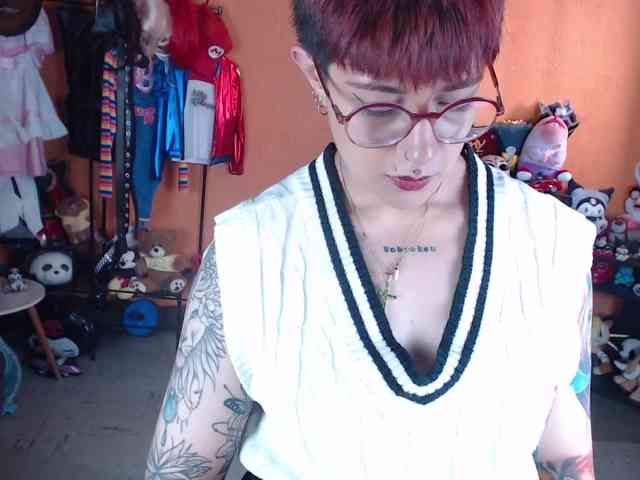 MissMia webcam