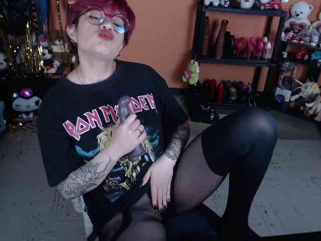 MissMia webcam