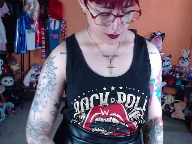 MissMia webcam