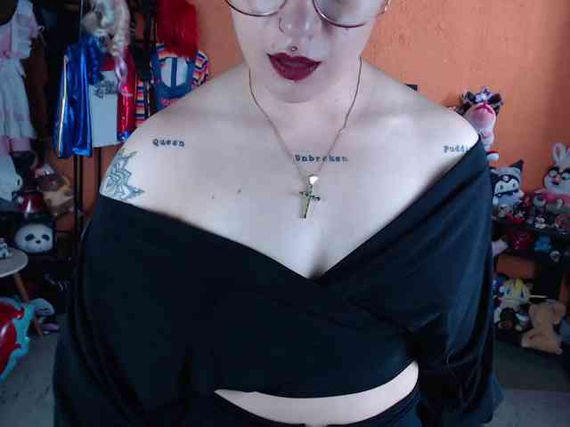 MissMia webcam
