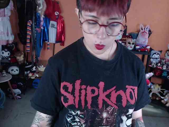 MissMia webcam