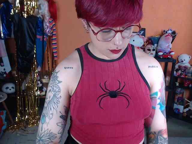 MissMia webcam