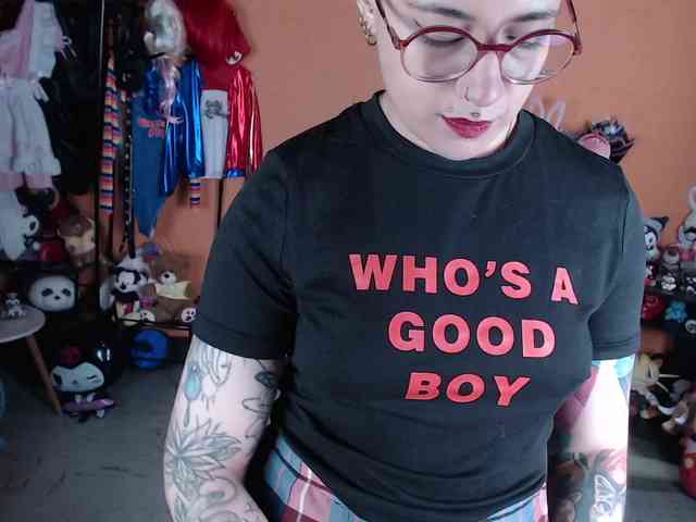 MissMia webcam