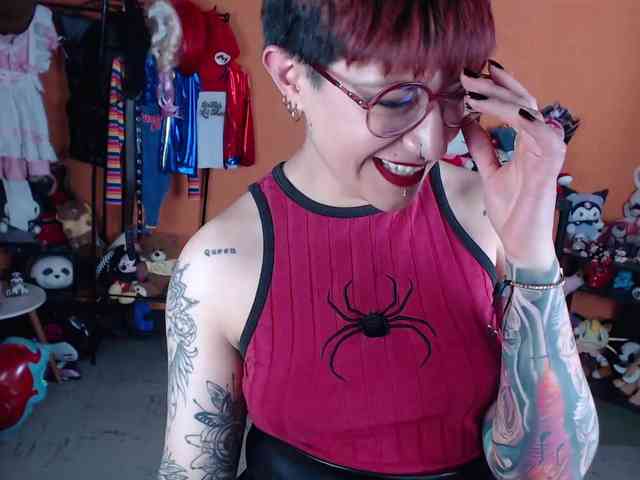 MiaJhons Live Webcam on BongaCams