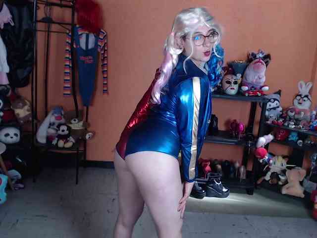 MissMia webcam