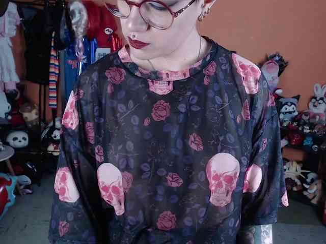 MissMia webcam