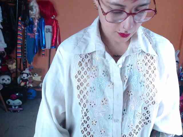MissMia webcam