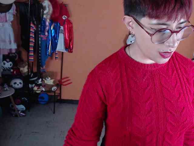 MissMia webcam