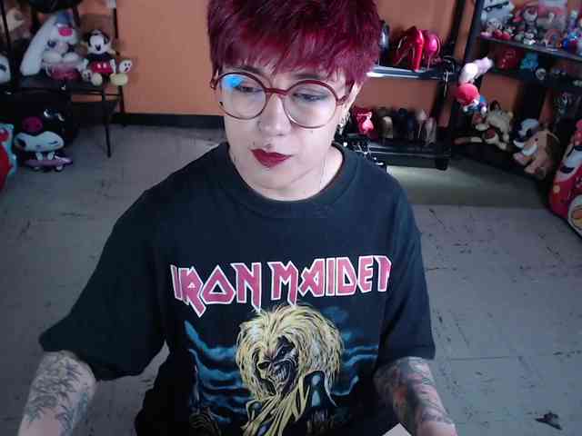 MissMia webcam