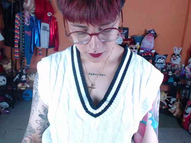 MissMia webcam