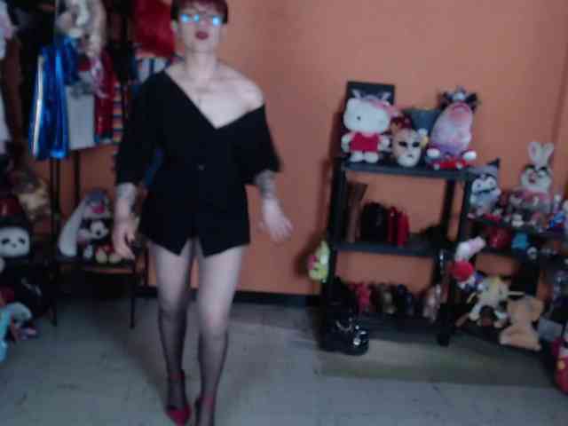 MissMia webcam