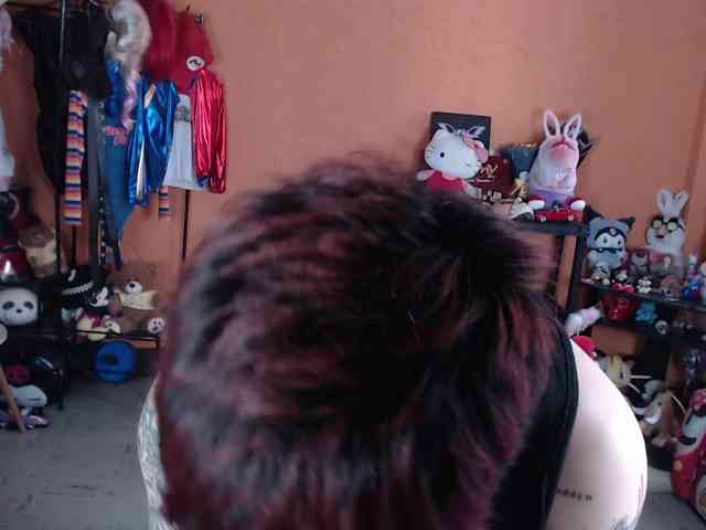 MissMia webcam
