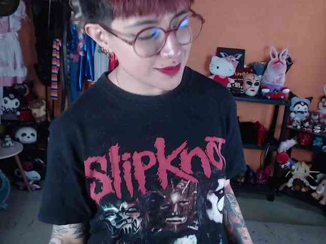 MissMia webcam