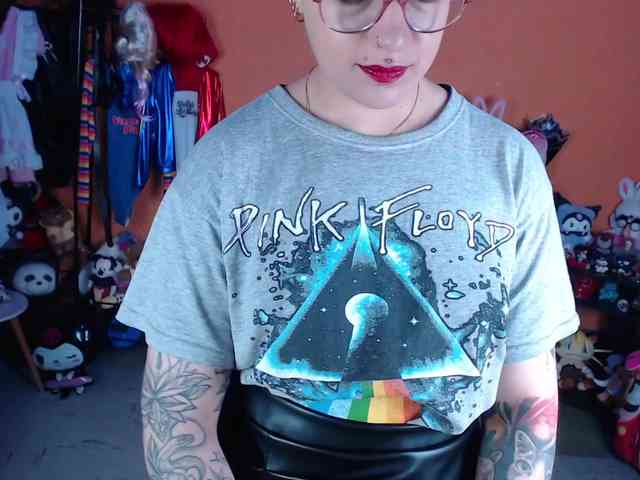 MissMia webcam
