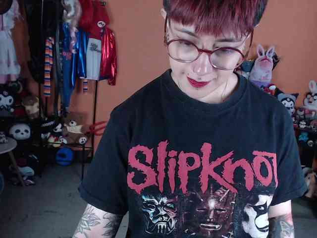 MissMia webcam