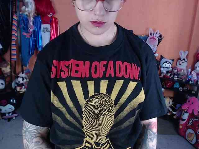 MissMia webcam