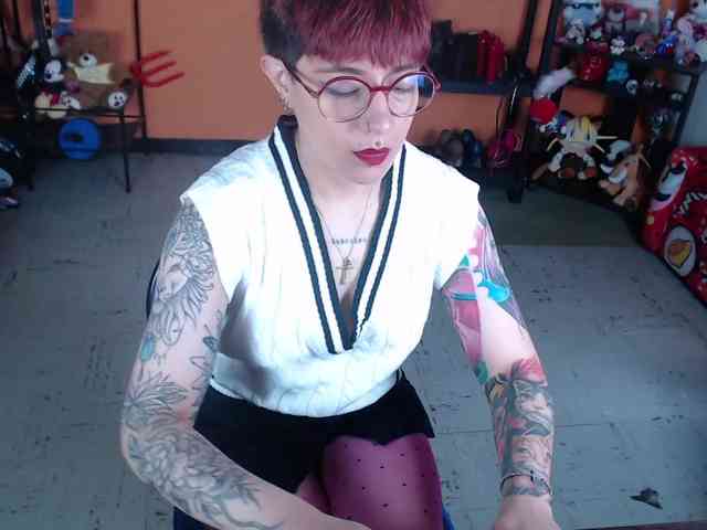 MissMia webcam
