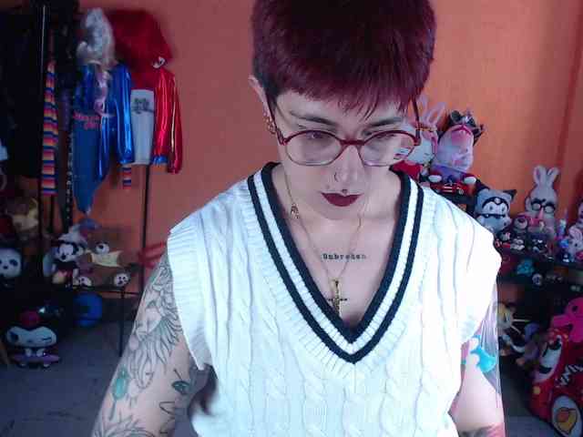 MissMia webcam