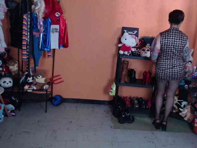 MissMia webcam
