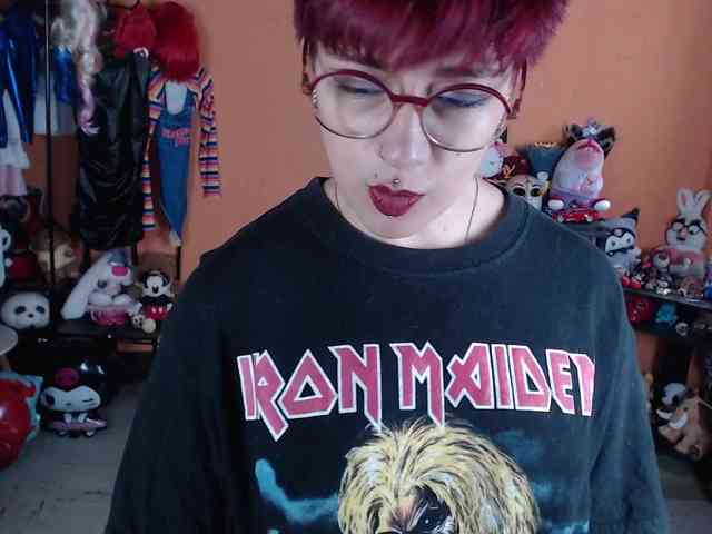 MissMia webcam
