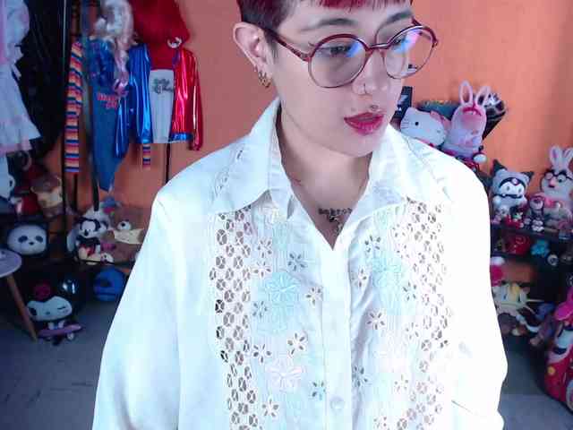 MissMia webcam