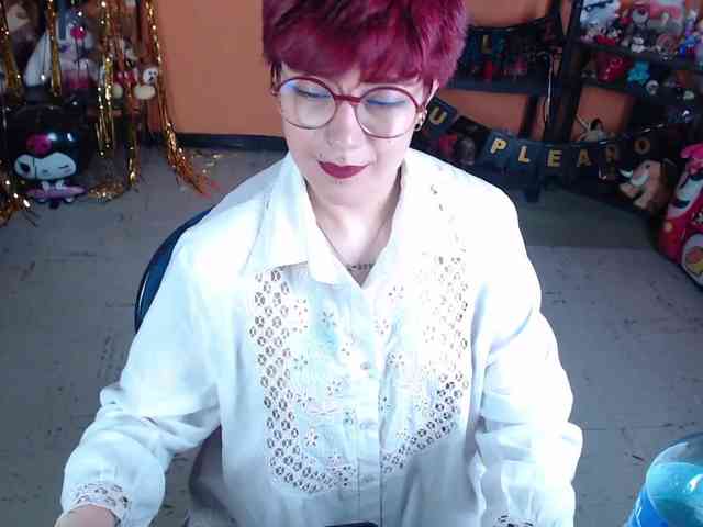 MissMia webcam
