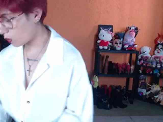 MissMia webcam