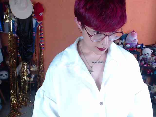 MissMia webcam