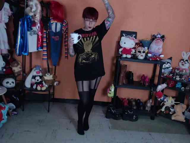 MissMia webcam