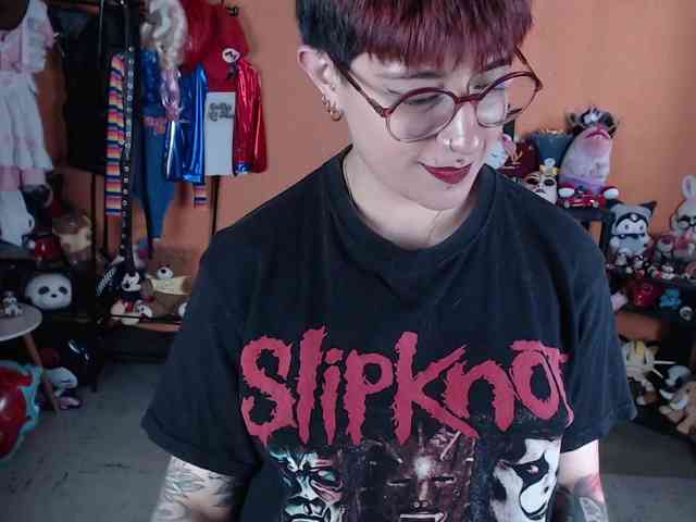 MissMia webcam
