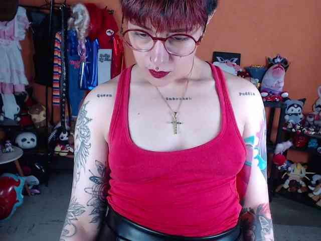 MissMia webcam