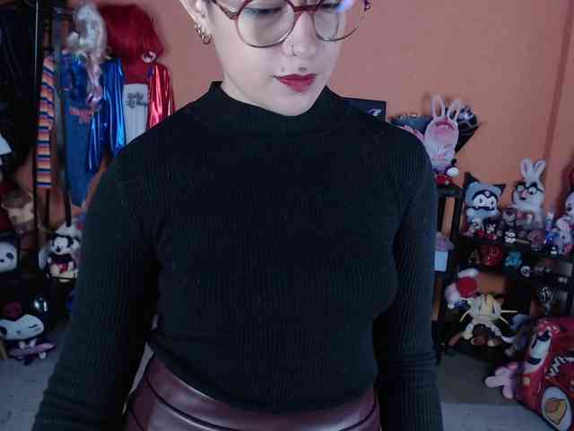 MissMia webcam