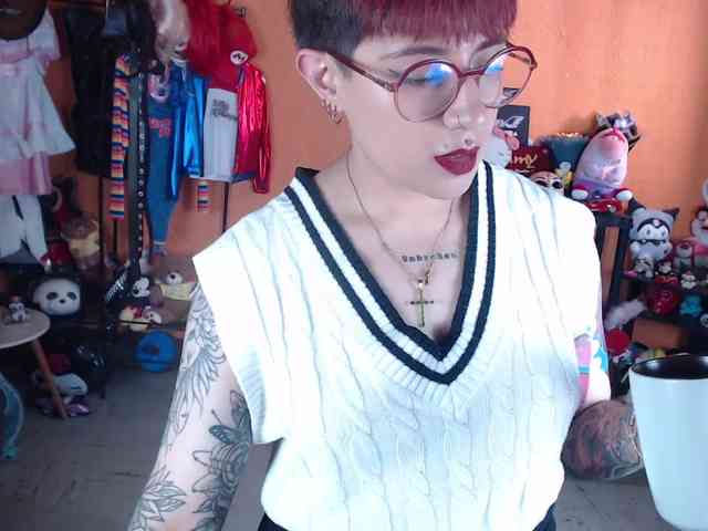 MissMia webcam