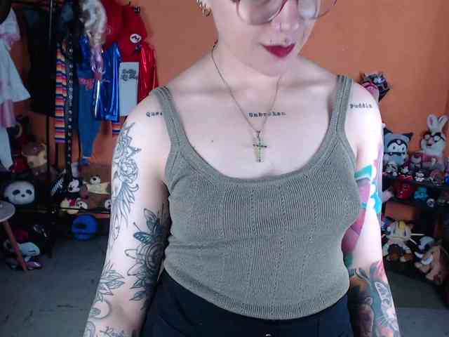 MissMia webcam