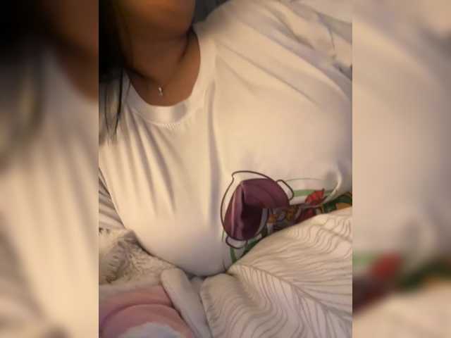 IrisEvans live cam on BongaCams