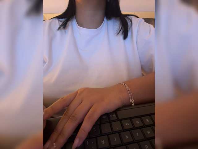 IrisEvans live cam on BongaCams