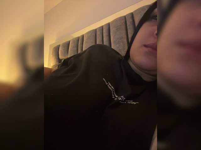 IrisEvans live cam on BongaCams