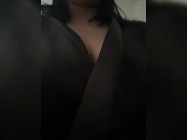 IrisEvans live cam on BongaCams