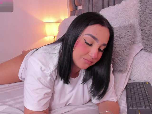 IrisEvans live cam on BongaCams