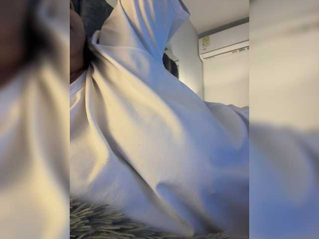 IrisEvans live cam on BongaCams