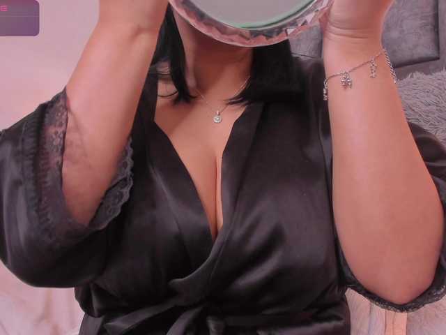 IrisEvans live cam on BongaCams